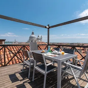 Poli Grappa Venise