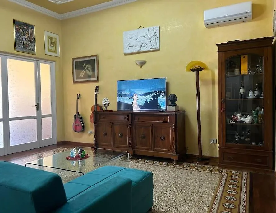 Apartment Suite Cavour Holiday Dream Palerme
